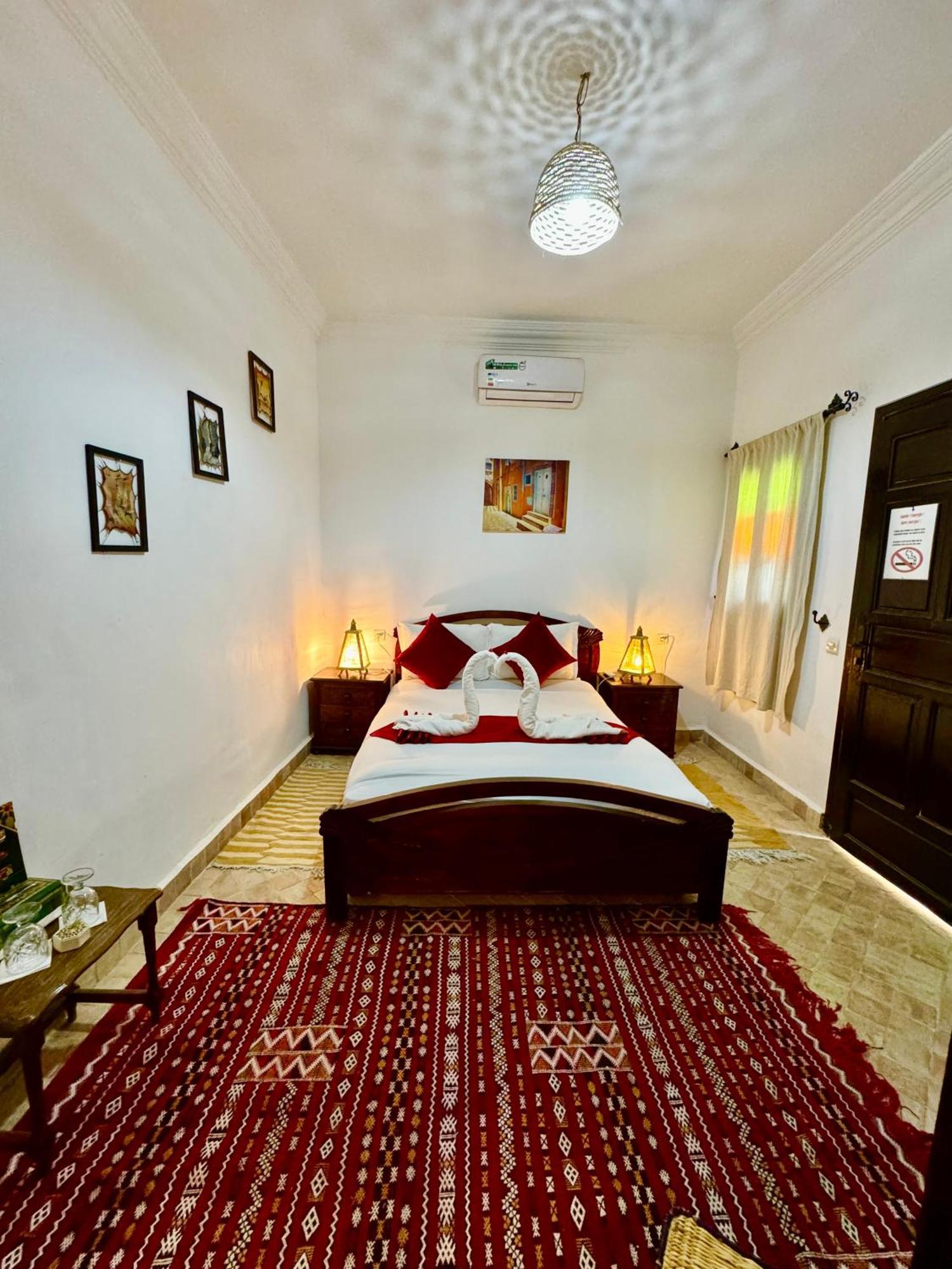Riad Iklil 마라케시 외부 사진