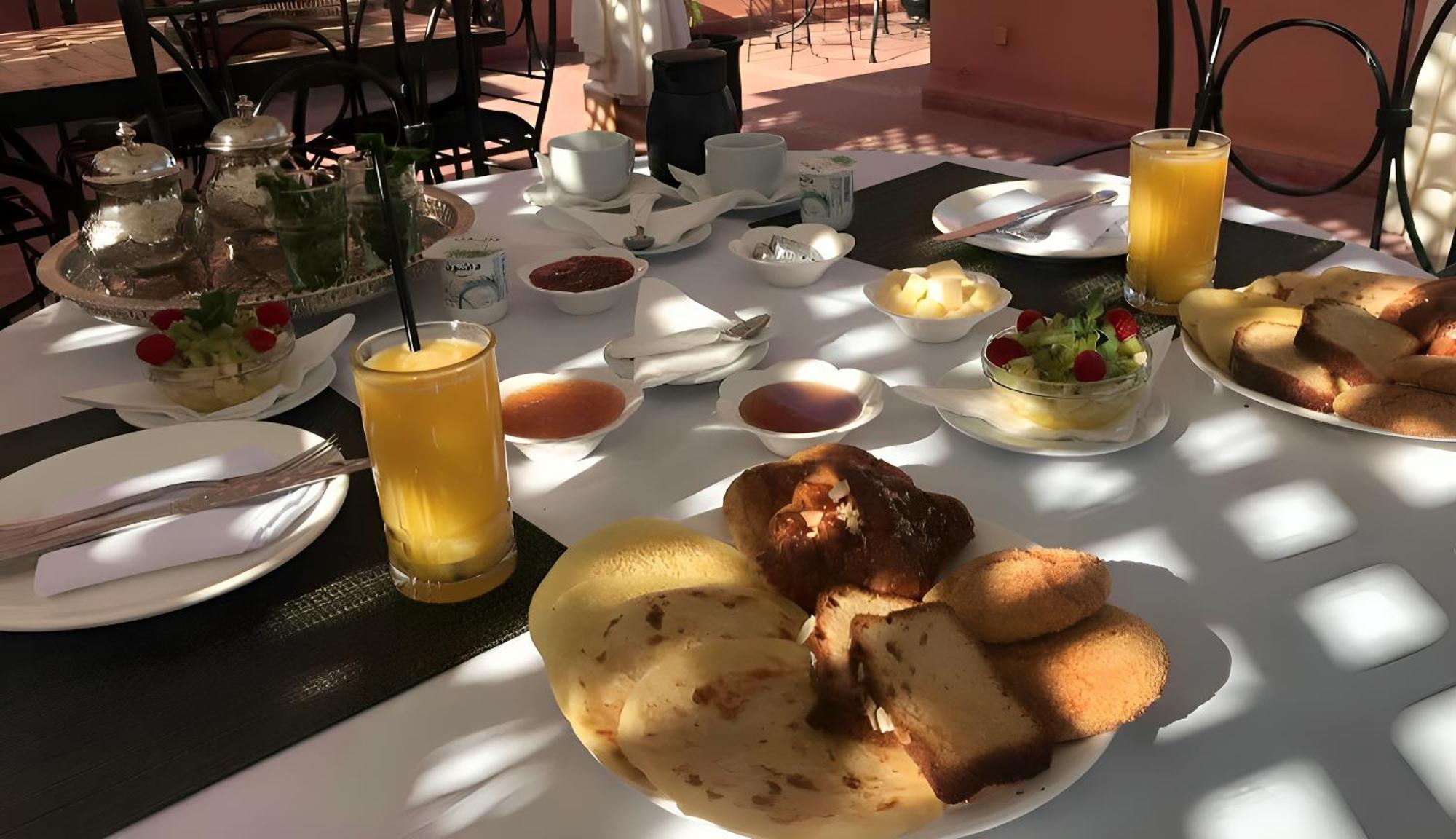 Riad Iklil 마라케시 외부 사진